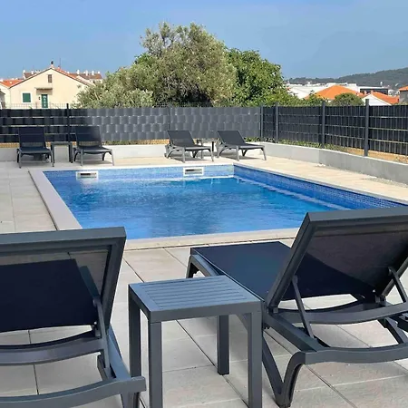 Fresh And Newly Built With Pool * Трогир