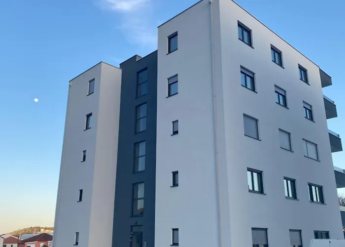 Апартаменты Fresh And Newly Built With Pool Трогир