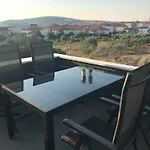 Apartment Fresh And Newly Built With Pool