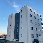 Apartment Fresh And Newly Built With Pool Trogir