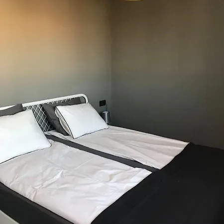 Fresh And Newly Built With Pool Διαμέρισμα Τρογκίρ