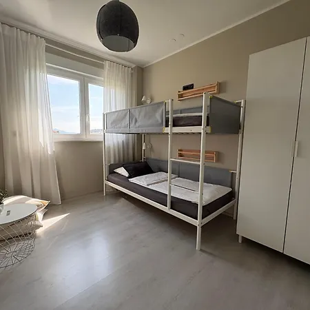 Apartment Fresh And Newly Built With Pool Trogir