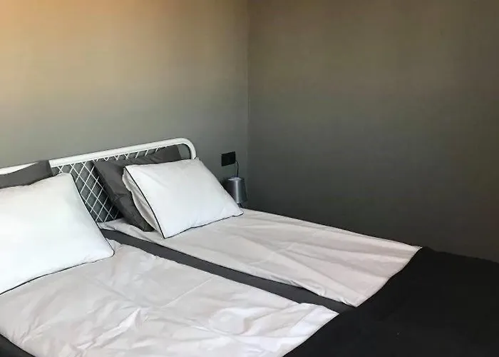 Fresh And Newly Built With Pool Apartman Trogir