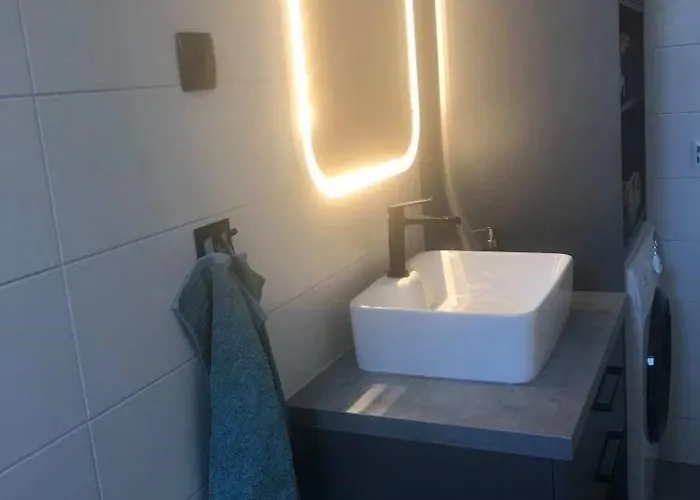 Fresh And Newly Built With Pool